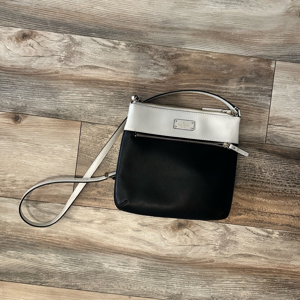 Kate Spade Black and White Crossbody Bag